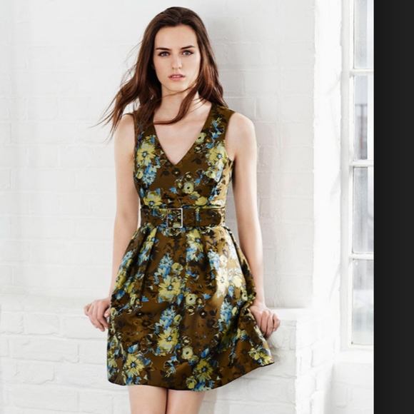 Karen Millen Dresses & Skirts - KAREN MILLEN Military Floral Jacquard A-line Dress